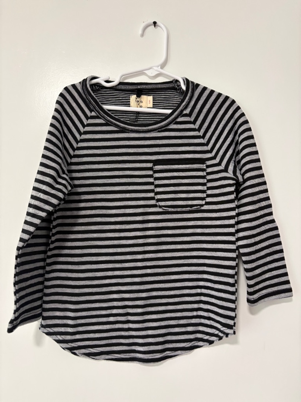Nico Nico Black & Gray Striped Long-Sleeve Pocket Tee